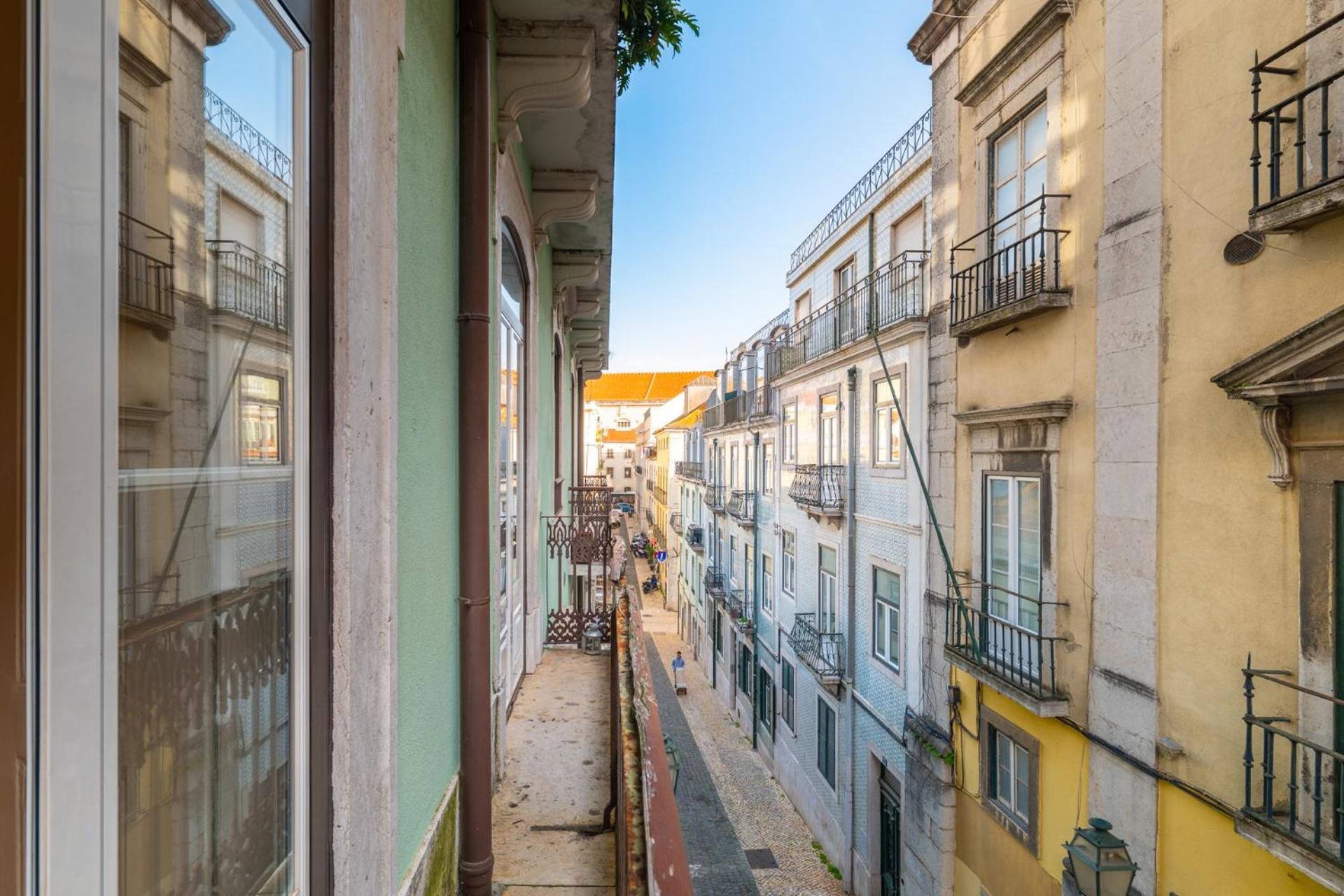 Beautiful Apartment In Bairro Alto - Quite Lisboa Ngoại thất bức ảnh